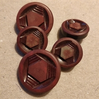 runde-mønstrede-bordeux-vintage-knapper-tyske